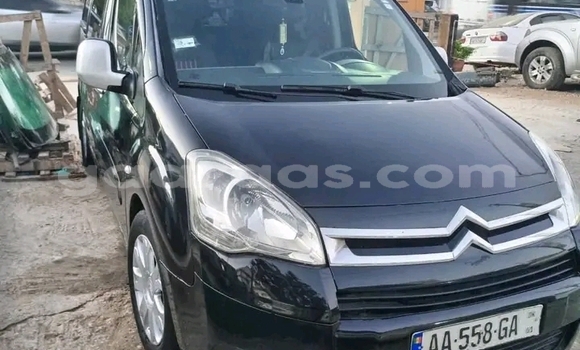 Acheter Occasion Voiture Citroen Berlingo Noir à Dakar, Dakar Acheter Occasion Voiture Citroen Berlingo Noir à Dakar, Dakar