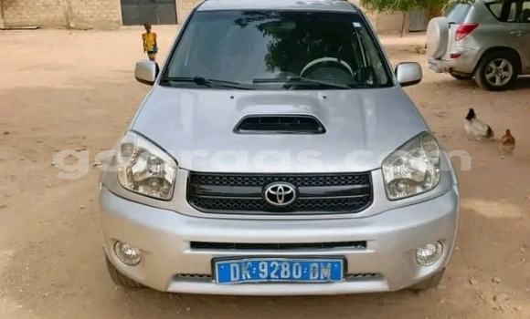 Acheter Occasion Voiture Toyota RAV4 Autre à Dakar, Dakar Acheter Occasion Voiture Toyota RAV4 Autre à Dakar, Dakar