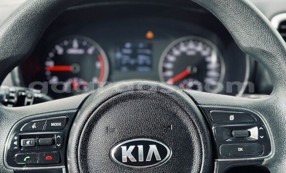 Acheter Import Voiture Kia Sportage Noir à Dakar, Dakar Acheter Import Voiture Kia Sportage Noir à Dakar, Dakar