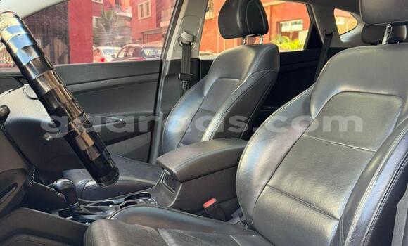 Acheter Import Voiture Hyundai Tucson Gris à Dakar, Dakar Acheter Import Voiture Hyundai Tucson Gris à Dakar, Dakar