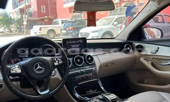 Acheter Import Voiture Mercedes-Benz C-Classe Noir à Dakar, Dakar Acheter Import Voiture Mercedes-Benz C-Classe Noir à Dakar, Dakar