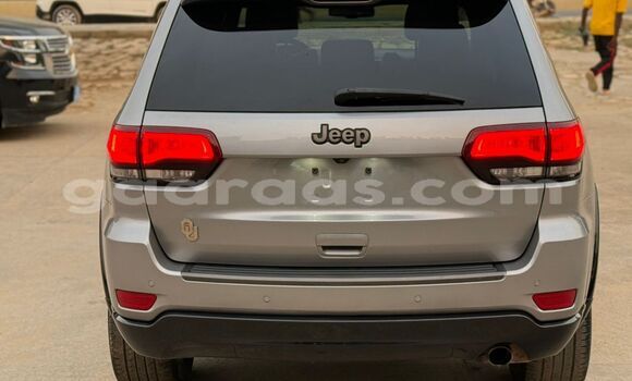 Buy Import Jeep Grand Cherokee Silver Car in Dakar in Dakar Buy Import Jeep Grand Cherokee Silver Car in Dakar in Dakar
