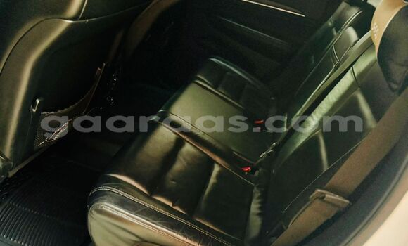 Dieundeu Imported Jeep Grand Cherokee White Auto in Dakar in Dakar Dieundeu Imported Jeep Grand Cherokee White Auto in Dakar in Dakar