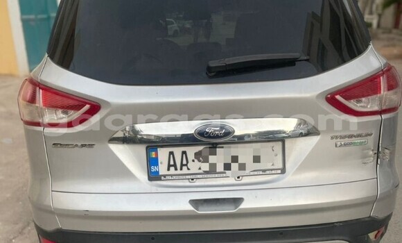 Acheter Occasion Voiture Ford Escape Gris à Dakar, Dakar Acheter Occasion Voiture Ford Escape Gris à Dakar, Dakar