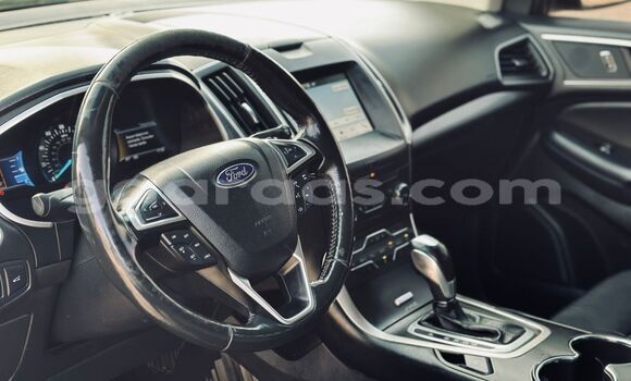 Acheter Import Voiture Ford Edge Noir à Dakar, Dakar Acheter Import Voiture Ford Edge Noir à Dakar, Dakar