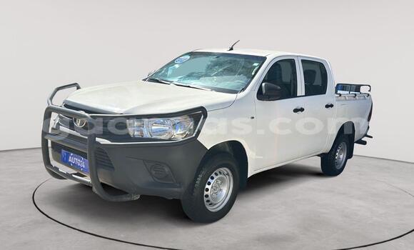 Dieundeu Occasion Toyota Hilux White Auto in Dakar in Dakar Dieundeu Occasion Toyota Hilux White Auto in Dakar in Dakar