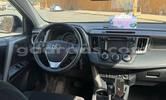 Acheter Import Voiture Toyota RAV4 Gris à Damniadio, Dakar Acheter Import Voiture Toyota RAV4 Gris à Damniadio, Dakar