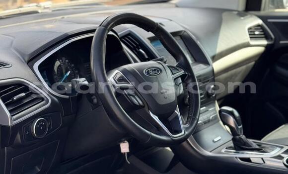 Acheter Import Voiture Ford Edge sel Gris à Dakar, Dakar Acheter Import Voiture Ford Edge sel Gris à Dakar, Dakar