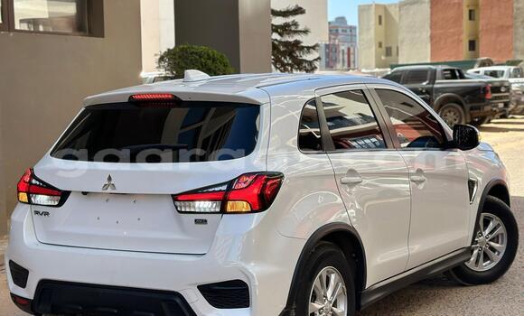 Buy Import Mitsubishi RVR White Car in Dakar in Dakar Buy Import Mitsubishi RVR White Car in Dakar in Dakar