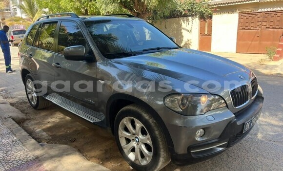 Dieundeu Occasion BMW X5 Silver Auto in Dakar in Dakar Dieundeu Occasion BMW X5 Silver Auto in Dakar in Dakar