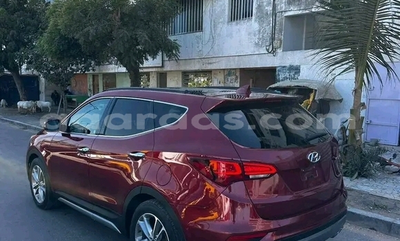 Buy Used Hyundai Santa Fe Red Car in Dakar in Dakar Buy Used Hyundai Santa Fe Red Car in Dakar in Dakar
