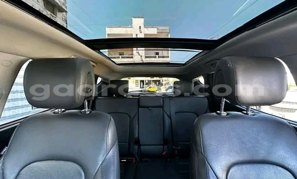 Buy Used Hyundai Santa Fe Red Car in Dakar in Dakar Buy Used Hyundai Santa Fe Red Car in Dakar in Dakar