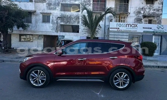 Buy Used Hyundai Santa Fe Red Car in Dakar in Dakar Buy Used Hyundai Santa Fe Red Car in Dakar in Dakar