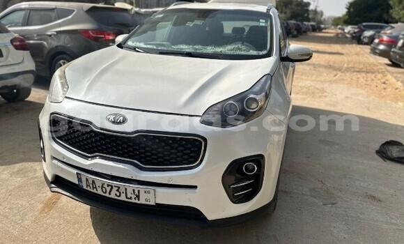 Acheter Occasion Voiture Kia Sportage Blanc à Dakar, Dakar Acheter Occasion Voiture Kia Sportage Blanc à Dakar, Dakar