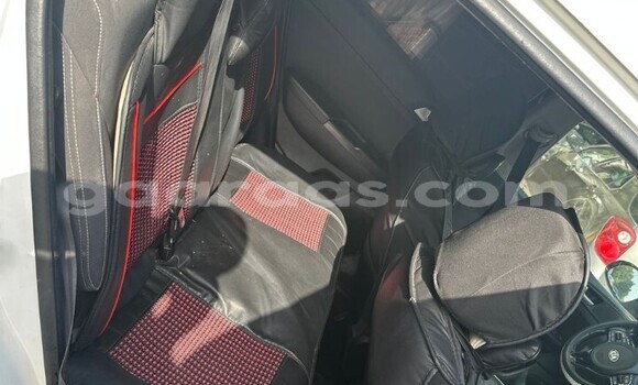 Acheter Occasion Voiture Kia Sportage Blanc à Dakar, Dakar Acheter Occasion Voiture Kia Sportage Blanc à Dakar, Dakar