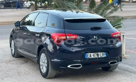 Buy Used Citroen DS5 Black Car in Dakar in Dakar Buy Used Citroen DS5 Black Car in Dakar in Dakar