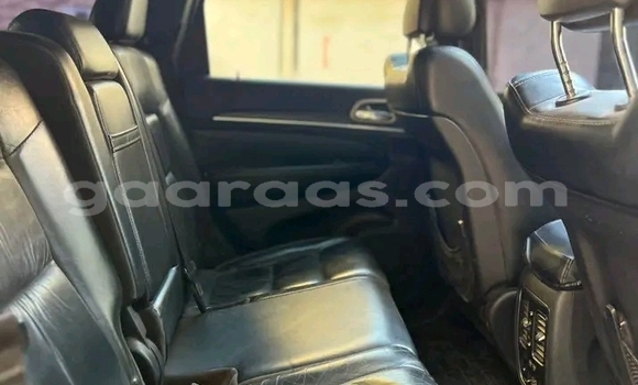 Buy Used Jeep Grand Cherokee Black Car in Dakar in Dakar