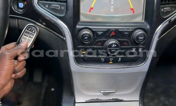 Dieundeu Occasion Jeep Grand Cherokee Black Auto in Dakar in Dakar Dieundeu Occasion Jeep Grand Cherokee Black Auto in Dakar in Dakar