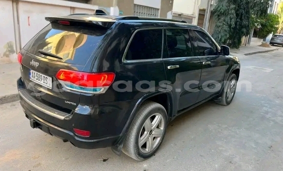 Dieundeu Occasion Jeep Grand Cherokee Black Auto in Dakar in Dakar Dieundeu Occasion Jeep Grand Cherokee Black Auto in Dakar in Dakar