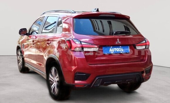 Dieundeu Occasion Mitsubishi ASX Red Auto in Dakar in Dakar Dieundeu Occasion Mitsubishi ASX Red Auto in Dakar in Dakar