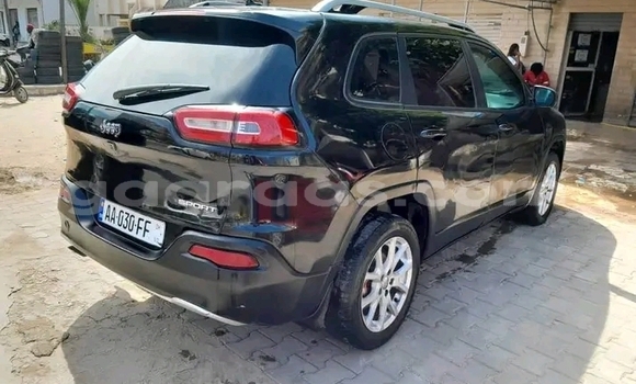 Dieundeu Occasion Jeep Cherokee Black Auto in Dakar in Dakar Dieundeu Occasion Jeep Cherokee Black Auto in Dakar in Dakar