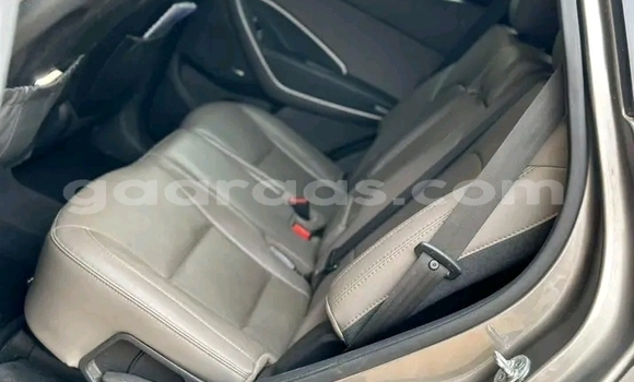 Buy Used Hyundai Santa Fe Other Car in Dakar in Dakar Buy Used Hyundai Santa Fe Other Car in Dakar in Dakar
