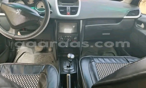 Acheter Occasion Voiture Peugeot 207 Blanc à Dahra, Louga