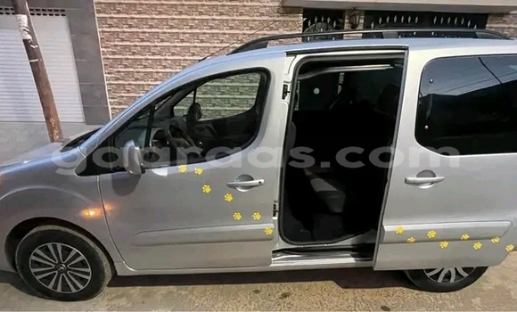 Dieundeu Occasion Peugeot Partner Other Auto in Dakar in Dakar Dieundeu Occasion Peugeot Partner Other Auto in Dakar in Dakar