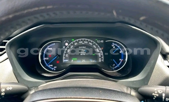 Buy Used Toyota RAV4 White Car in Dakar in Dakar Buy Used Toyota RAV4 White Car in Dakar in Dakar