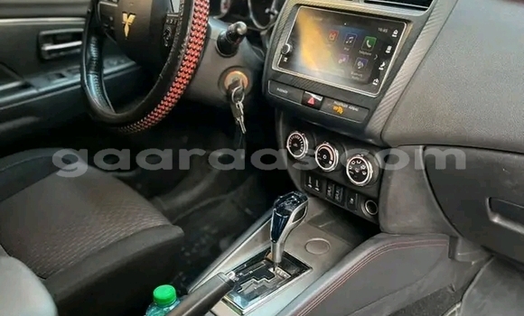 Buy Used Mitsubishi RVR White Car in Dakar in Dakar Buy Used Mitsubishi RVR White Car in Dakar in Dakar