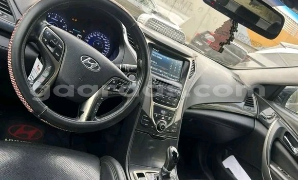 Buy Used Hyundai Grandeur Black Car in Dakar in Dakar Buy Used Hyundai Grandeur Black Car in Dakar in Dakar