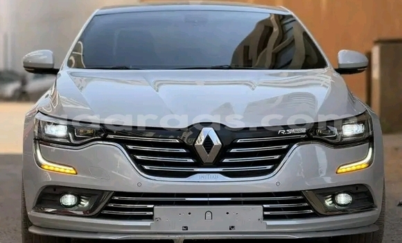 Buy Used Renault Talisman White Car in Dakar in Dakar Buy Used Renault Talisman White Car in Dakar in Dakar