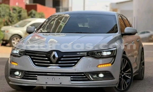 Buy Used Renault Talisman White Car in Dakar in Dakar Buy Used Renault Talisman White Car in Dakar in Dakar