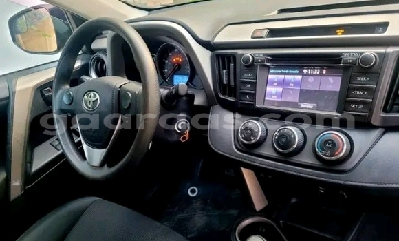 Buy Used Kia Forte Red Car in Dakar in Dakar Buy Used Kia Forte Red Car in Dakar in Dakar