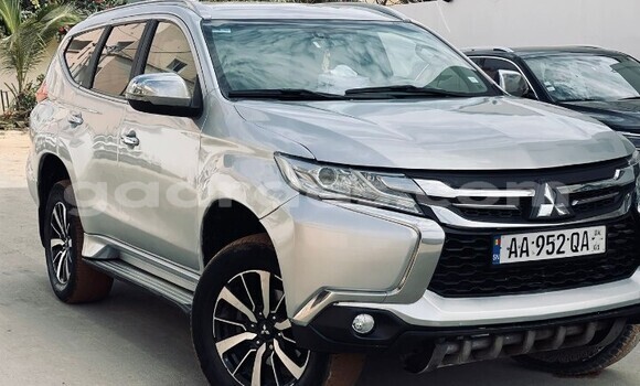 Buy Used Mitsubishi Pajero Sport Silver Car in Dakar in Dakar Buy Used Mitsubishi Pajero Sport Silver Car in Dakar in Dakar