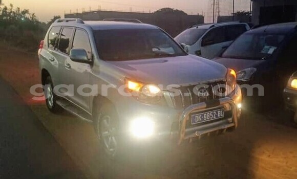 Buy Used Toyota Land Cruiser Prado Silver Car in Dakar in Dakar Buy Used Toyota Land Cruiser Prado Silver Car in Dakar in Dakar