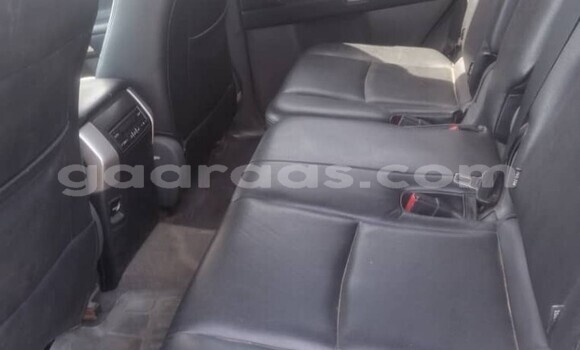 Buy Used Toyota Land Cruiser Prado Silver Car in Dakar in Dakar Buy Used Toyota Land Cruiser Prado Silver Car in Dakar in Dakar