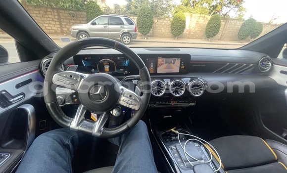 Acheter Occasion Voiture Mercedes‒Benz CLA-klasse AMG Blanc à Dakar, Dakar Acheter Occasion Voiture Mercedes‒Benz CLA-klasse AMG Blanc à Dakar, Dakar