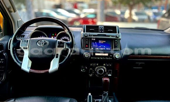 Acheter Import Voiture Toyota Land Cruiser Prado Noir à Dakar, Dakar Acheter Import Voiture Toyota Land Cruiser Prado Noir à Dakar, Dakar