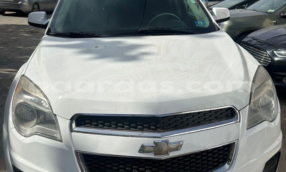 Buy Used Chevrolet Equinox White Car in Dakar in Dakar