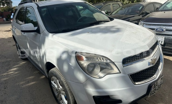 Buy Used Chevrolet Equinox White Car in Dakar in Dakar Buy Used Chevrolet Equinox White Car in Dakar in Dakar