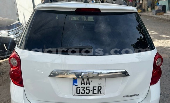 Buy Used Chevrolet Equinox White Car in Dakar in Dakar Buy Used Chevrolet Equinox White Car in Dakar in Dakar