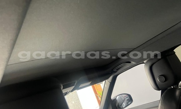 Acheter Occasion Voiture Land Rover Range Rover Velar Noir à Dakar, Dakar Acheter Occasion Voiture Land Rover Range Rover Velar Noir à Dakar, Dakar