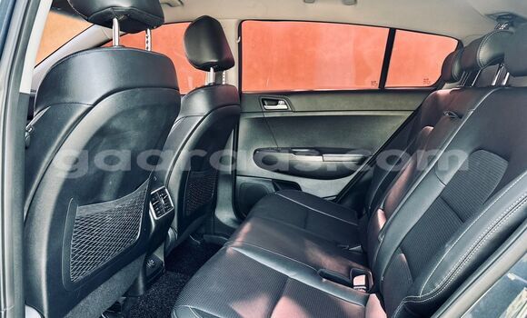 Buy Import Kia Sportage Blue Car in Dakar in Dakar Buy Import Kia Sportage Blue Car in Dakar in Dakar