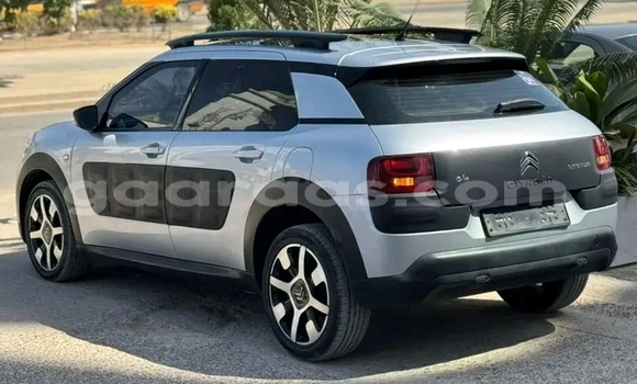 Acheter Occasion Voiture Citroen C4 Autre à Dakar, Dakar Acheter Occasion Voiture Citroen C4 Autre à Dakar, Dakar