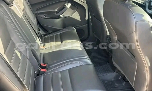 Acheter Occasion Voiture Ford Escape Noir à Dakar, Dakar Acheter Occasion Voiture Ford Escape Noir à Dakar, Dakar