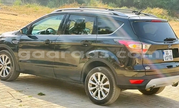 Acheter Occasion Voiture Ford Escape Noir à Dakar, Dakar Acheter Occasion Voiture Ford Escape Noir à Dakar, Dakar