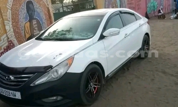 Buy Used Hyundai Sonata White Car in Dakar in Dakar Buy Used Hyundai Sonata White Car in Dakar in Dakar