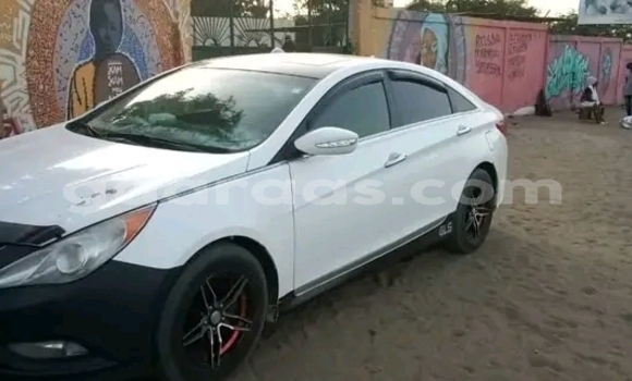 Buy Used Hyundai Sonata White Car in Dakar in Dakar Buy Used Hyundai Sonata White Car in Dakar in Dakar