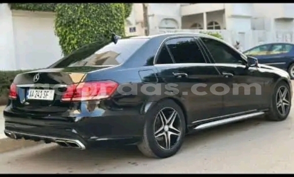 Acheter Occasion Voiture Mercedes‒Benz C-klasse Noir à Dakar, Dakar Acheter Occasion Voiture Mercedes‒Benz C-klasse Noir à Dakar, Dakar